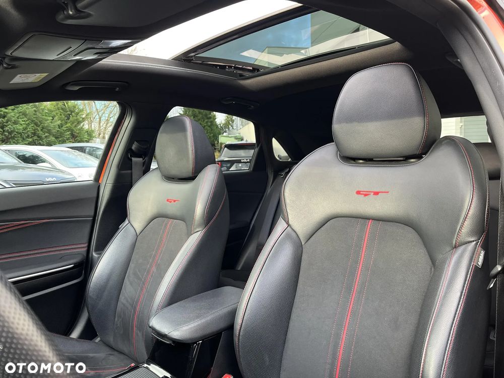 Kia Ceed 1.6 T-GDI DCT7 OPF GT - 11