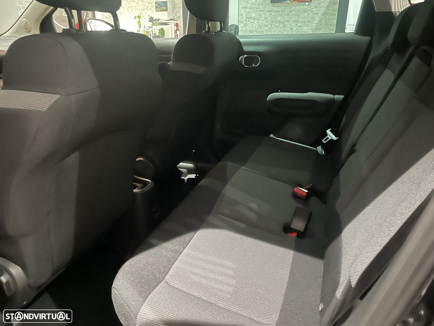Citroën C3 Aircross 1.5 BlueHDi Shine S&S - 21