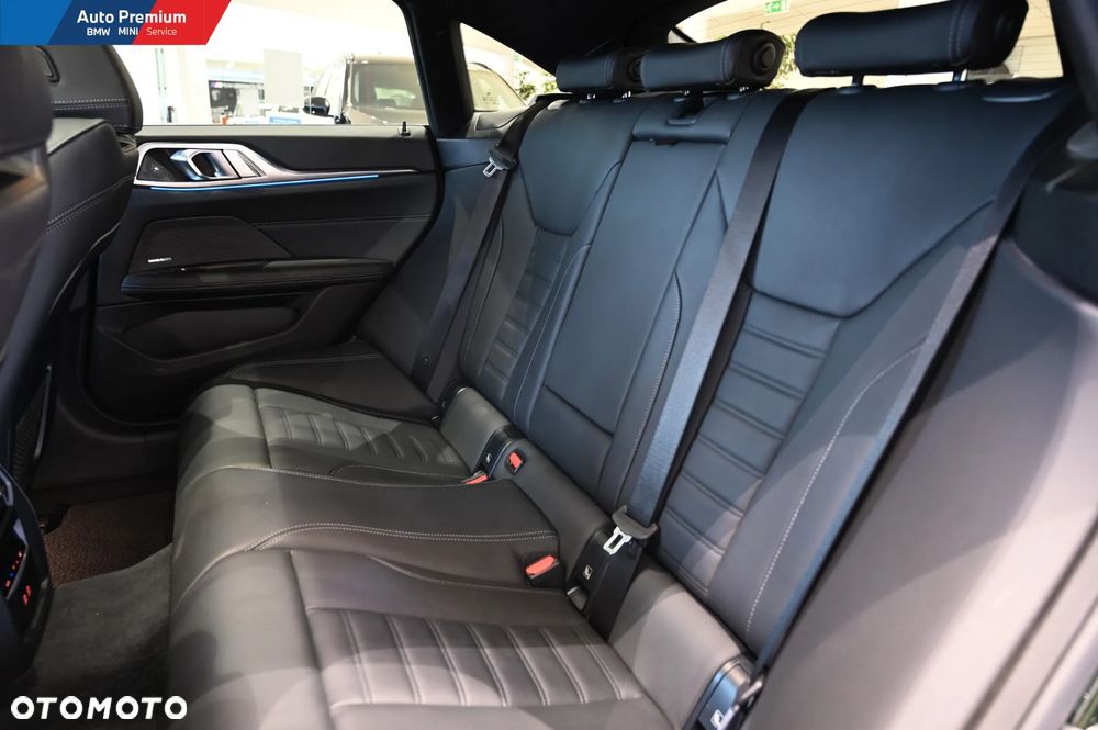 BMW i4 M50 Gran Coupe - 13
