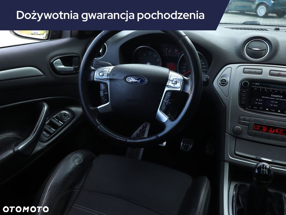 Ford Mondeo - 9
