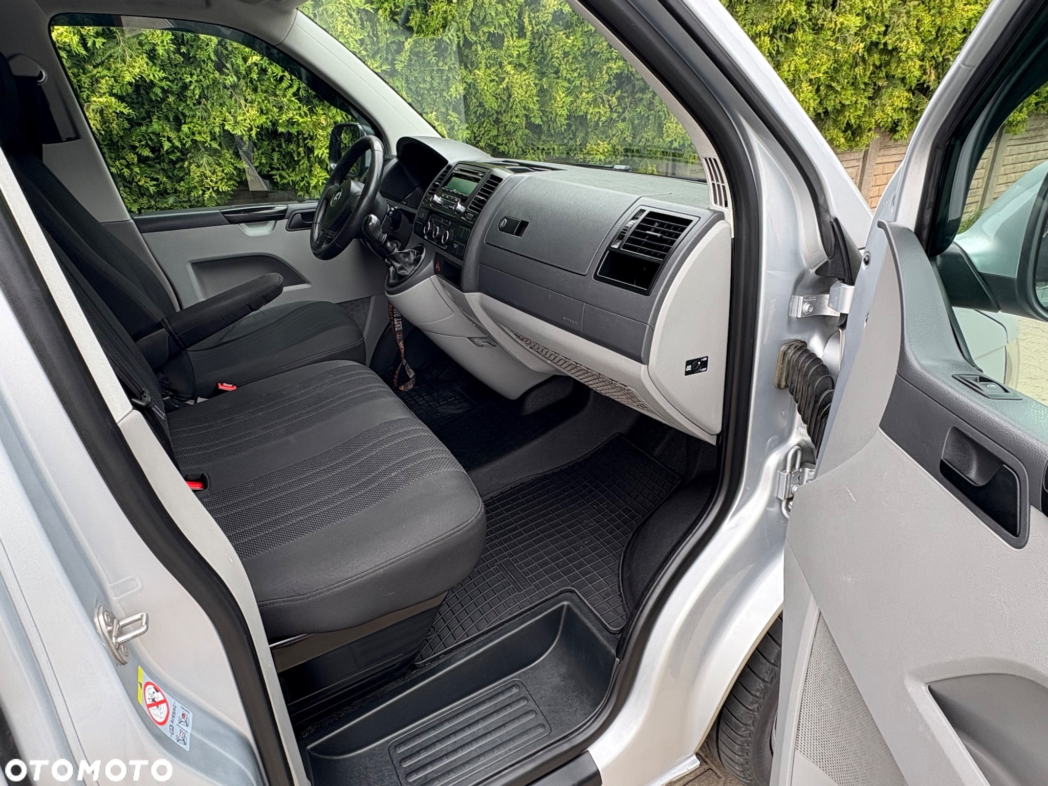 Volkswagen Transporter T5 - 11