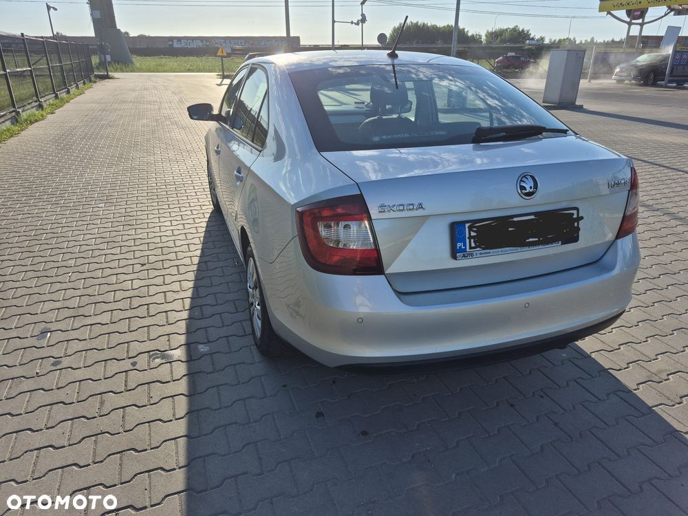 Skoda RAPID - 4