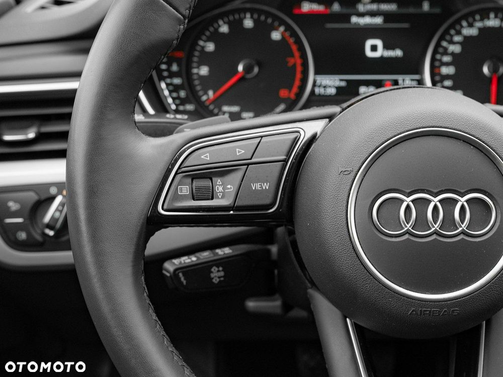 Audi A4 Limousine - 17