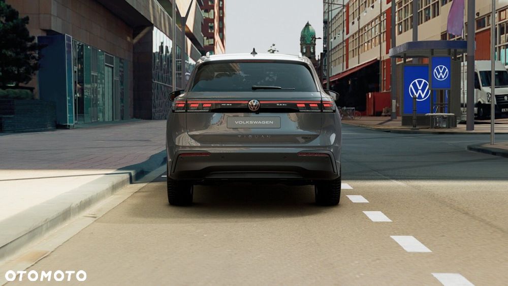 Volkswagen Tiguan - 5