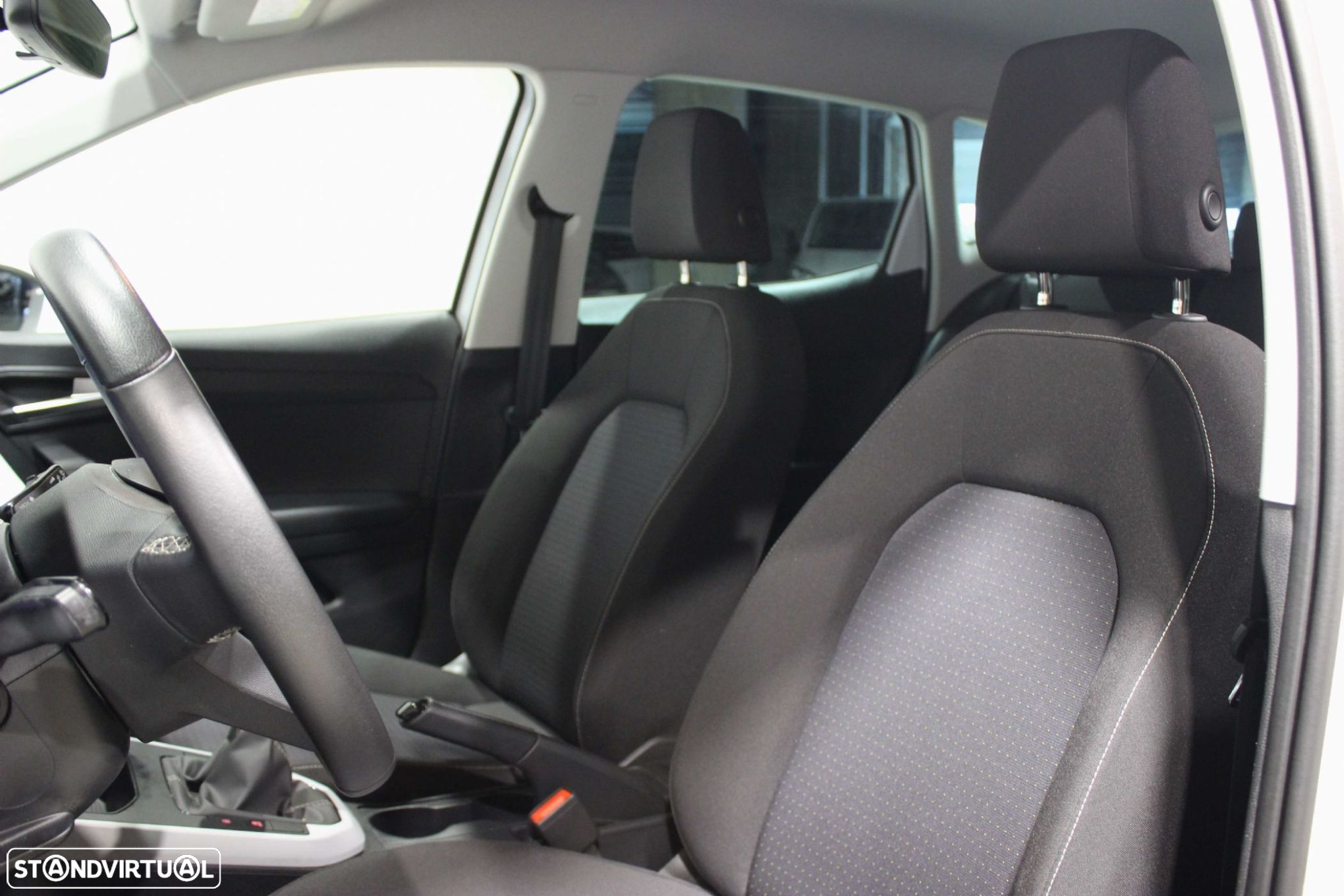 SEAT Arona 1.0 TSI Style - 33