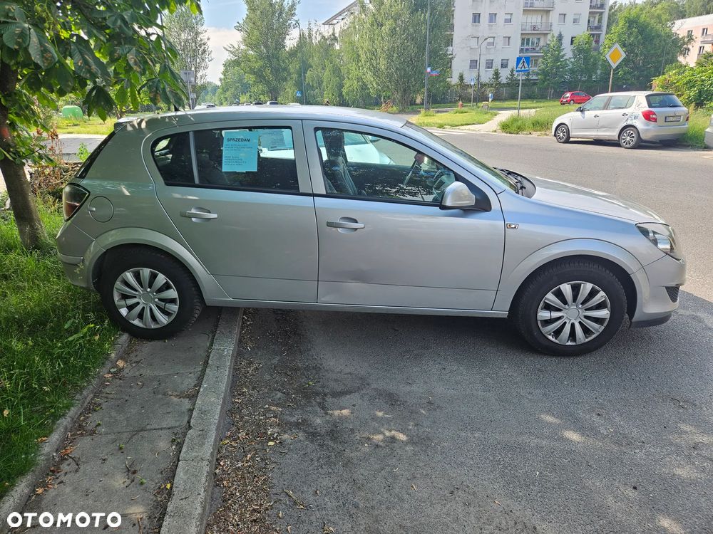 Opel Astra 1.6 - 5