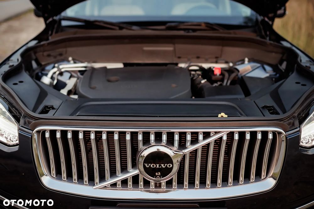 Volvo XC 90 - 13