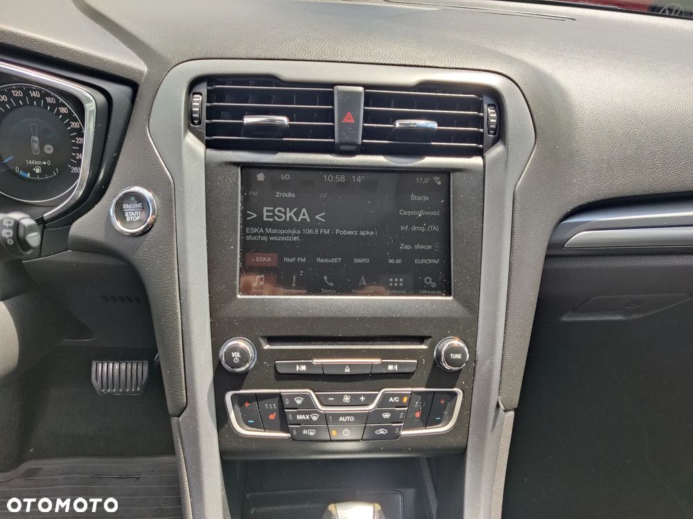 Ford Mondeo 2.0 TDCi Titanium 4WD PowerShift - 10