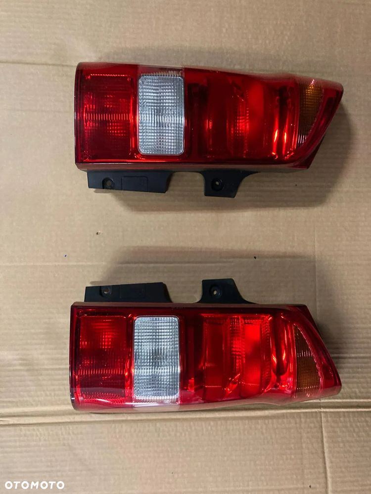 MERCEDES VITO W447 LAMPY TYŁ TYLNA LEWA TYLNA PRAWA EUROPA - 1