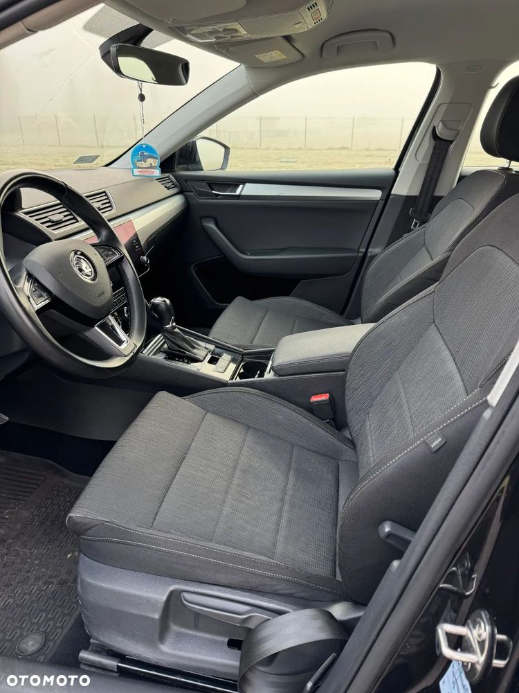 Skoda Superb 1.8 TSI Ambition DSG - 8