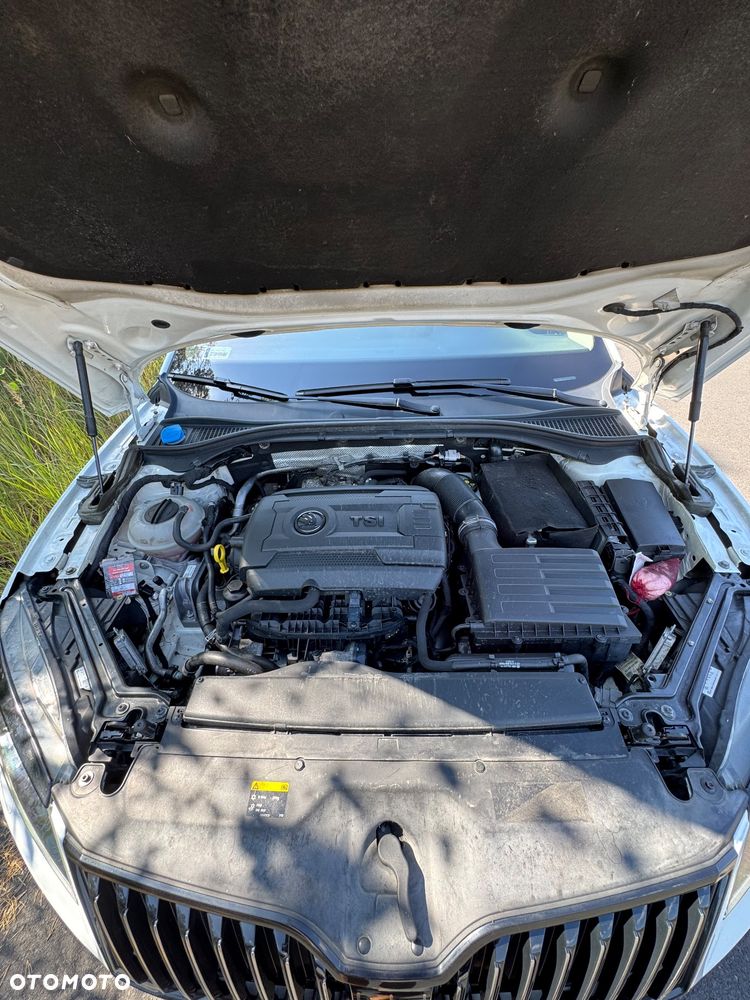 Skoda Superb 2.0 TSI 4x4 L&K DSG - 9