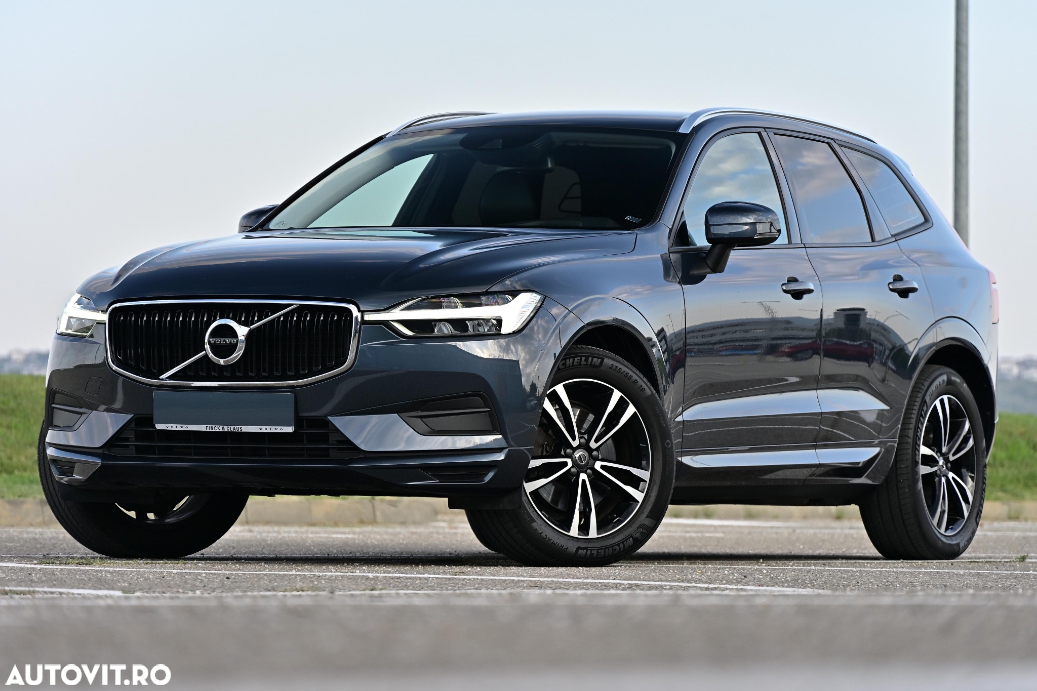 Volvo XC 60 D4 AWD Geartronic Momentum - 3
