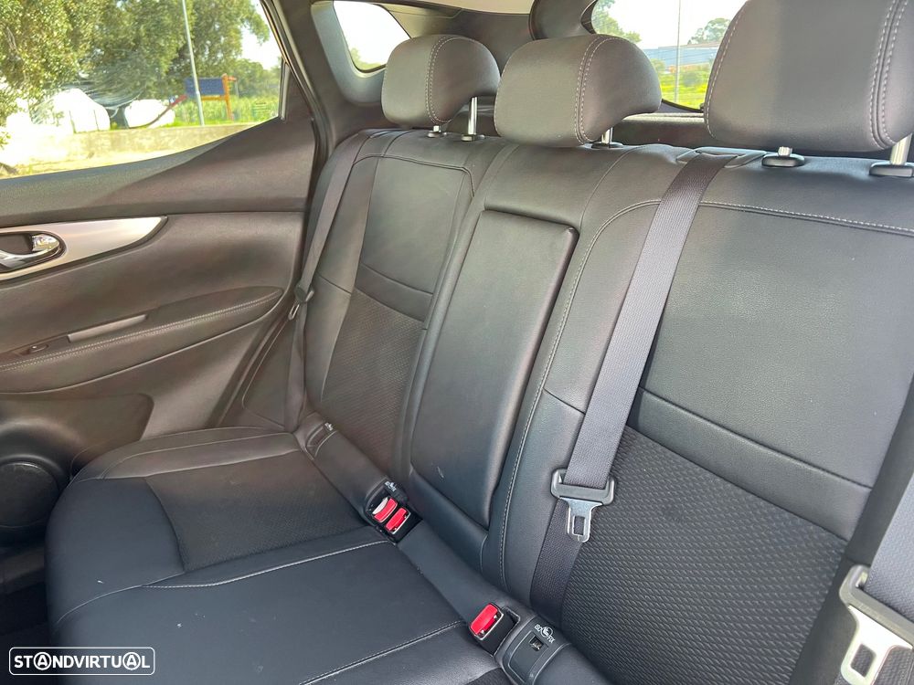 Nissan Qashqai 1.3 DIG-T Tekna DCT - 18