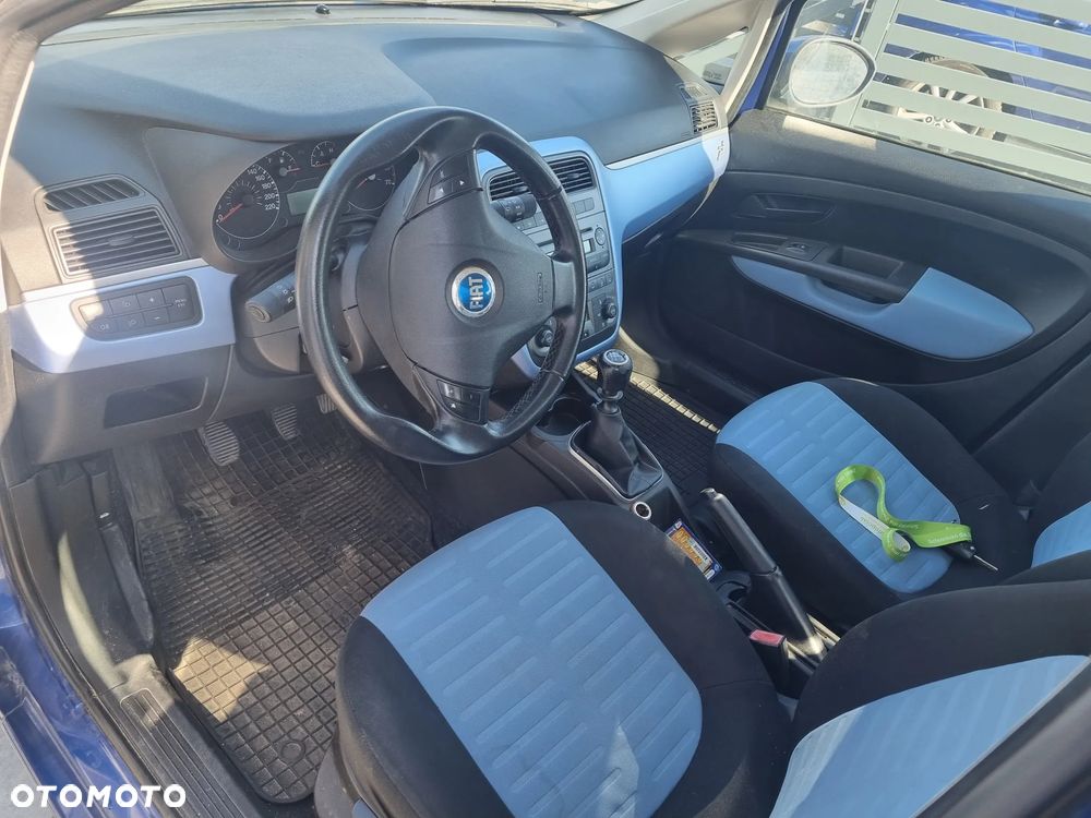 Fiat Punto 1.2 8V Active - 15