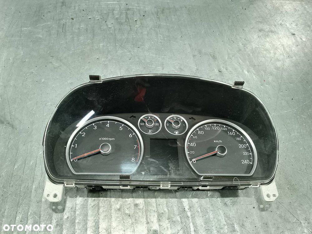 LICZNIK HYUNDAI I30 I 940003-2R030 1.4 16V - 1