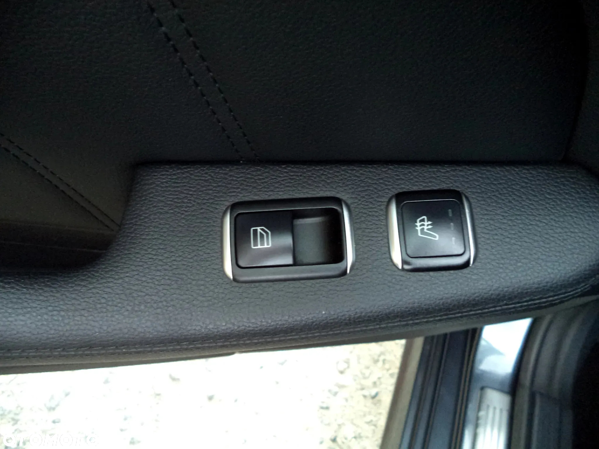 Mercedes-Benz Klasa E 350 T CDI DPF 4Matic BlueEFFICIENCY 7G-TRONIC Avantgarde - 24