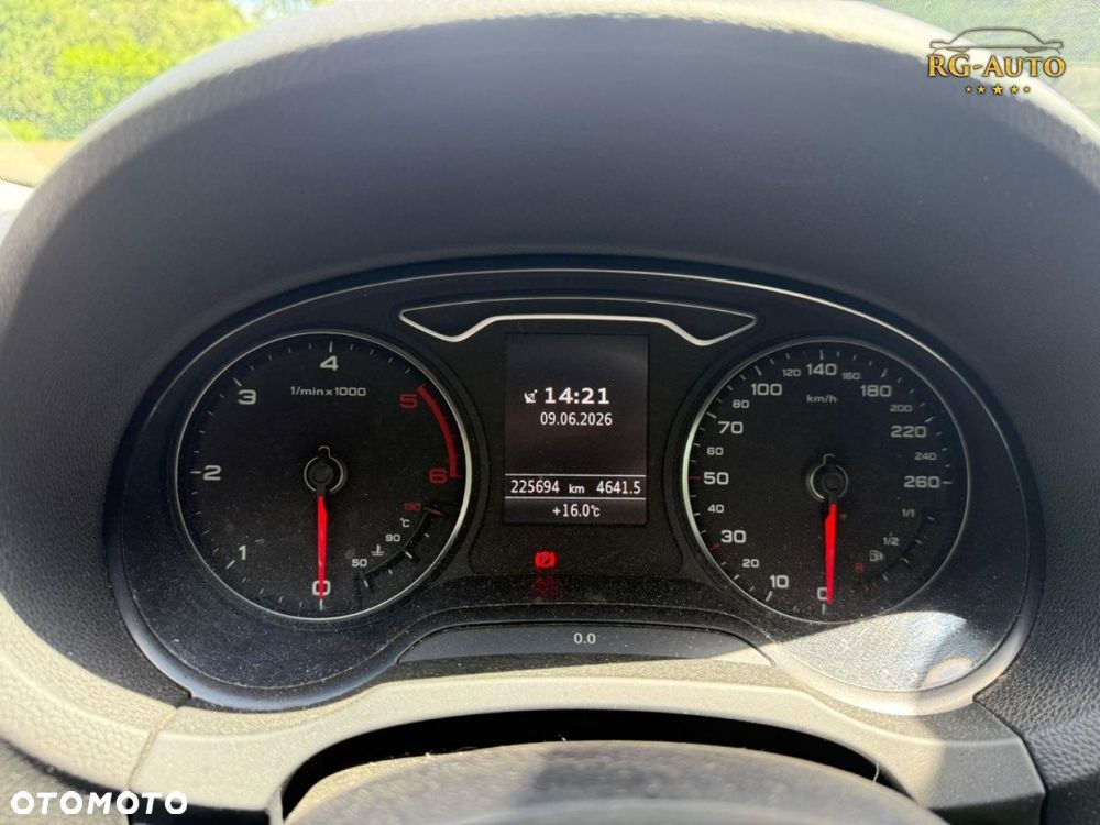 Audi A3 Sportback - 13