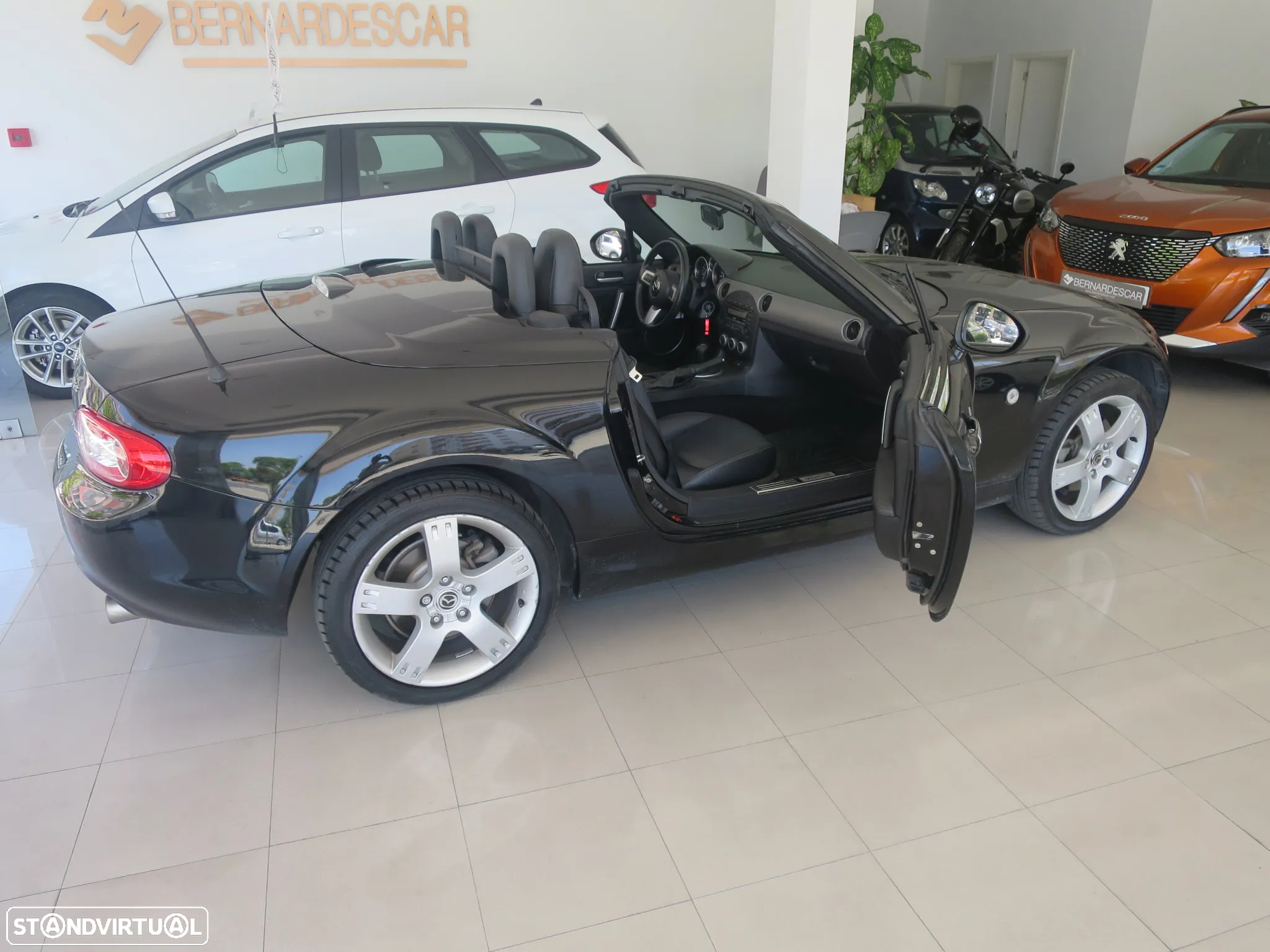 Mazda MX-5 MZR 1.8 Exclusive - 8