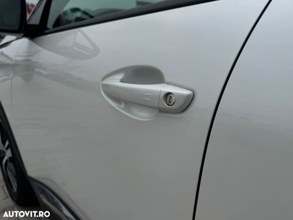 Peugeot 5008 1.5L BlueHDI EAT8 S&S Allure Pack - 20