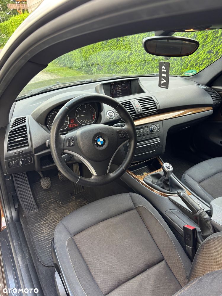 BMW Seria 1 116d - 5