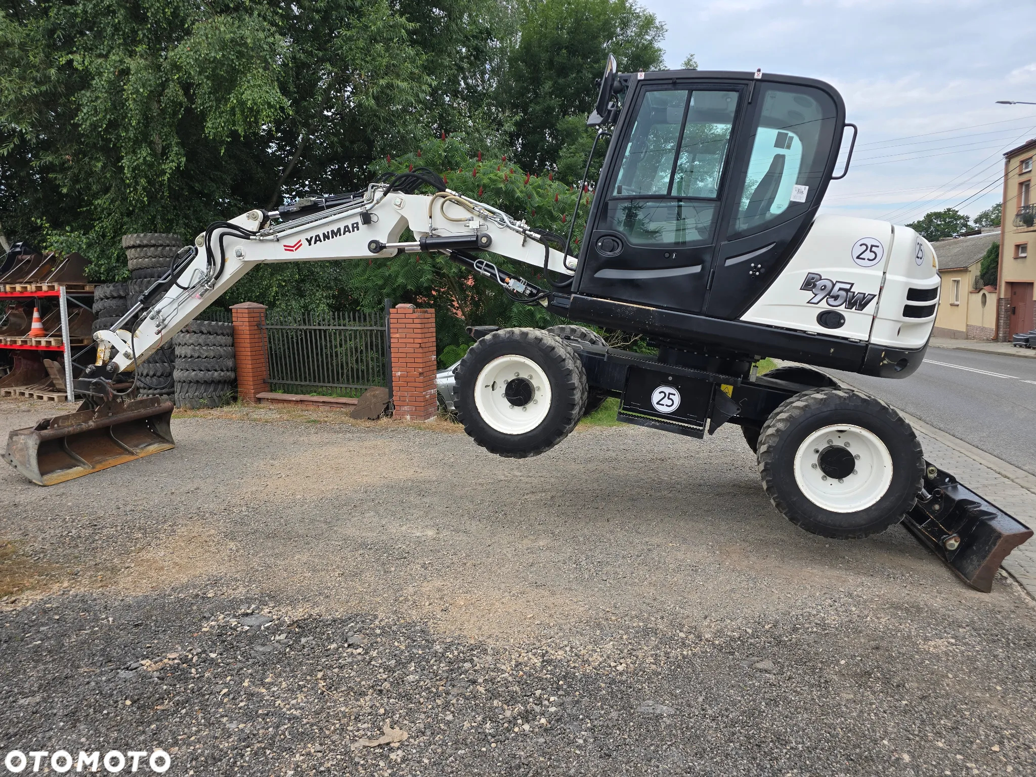 Yanmar B 95W - 12