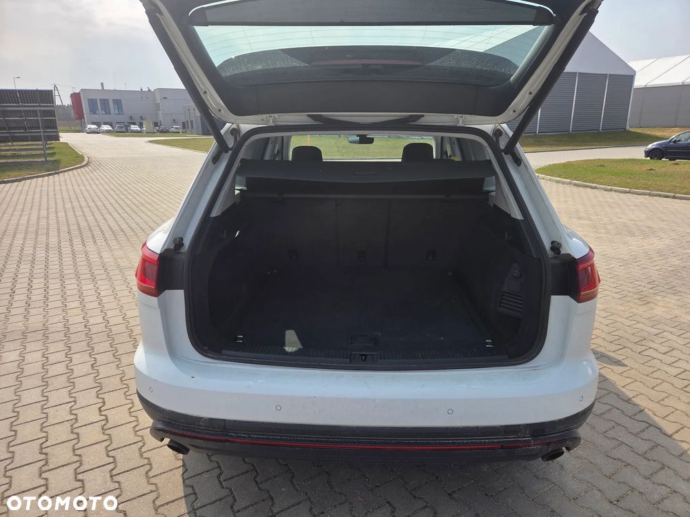 Volkswagen Touareg 3.0 V6 TDI SCR 4Mot - 6