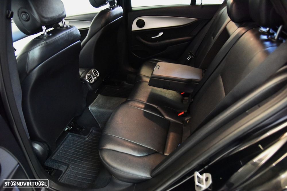 Mercedes-Benz E 200 d Exclusive Line 7L - 25