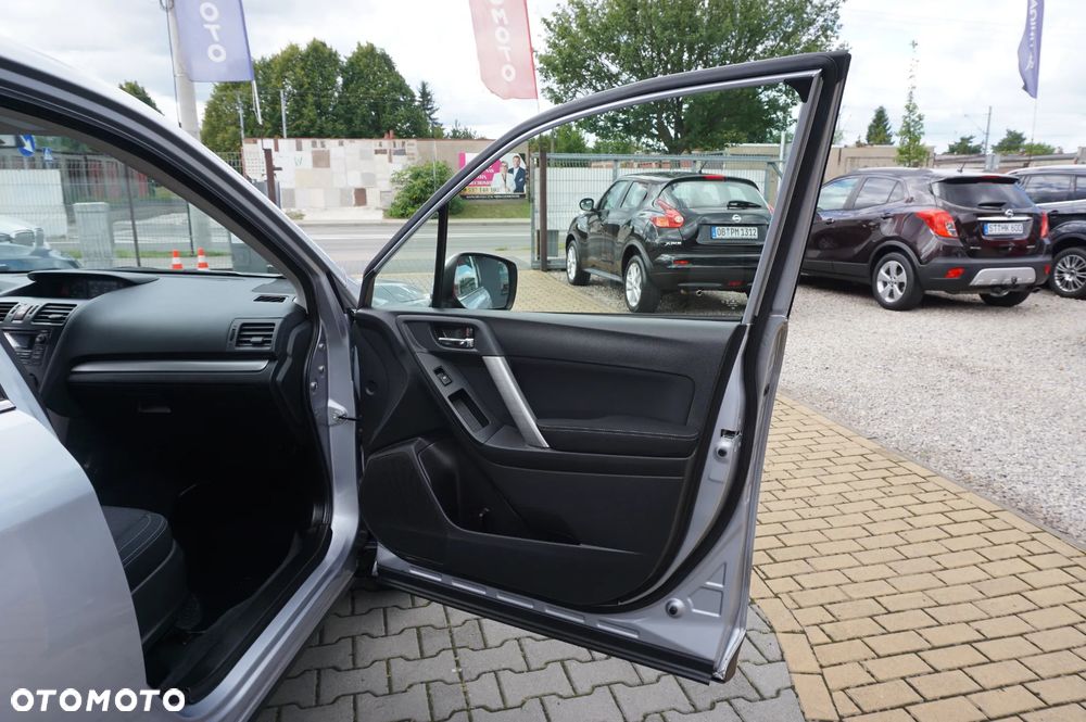 Subaru Forester 2.0X Exclusive - 25