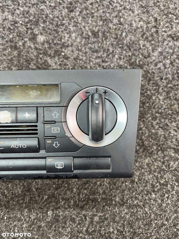 audi a3 8p panel klimatyzacji 8P0820043D - 3