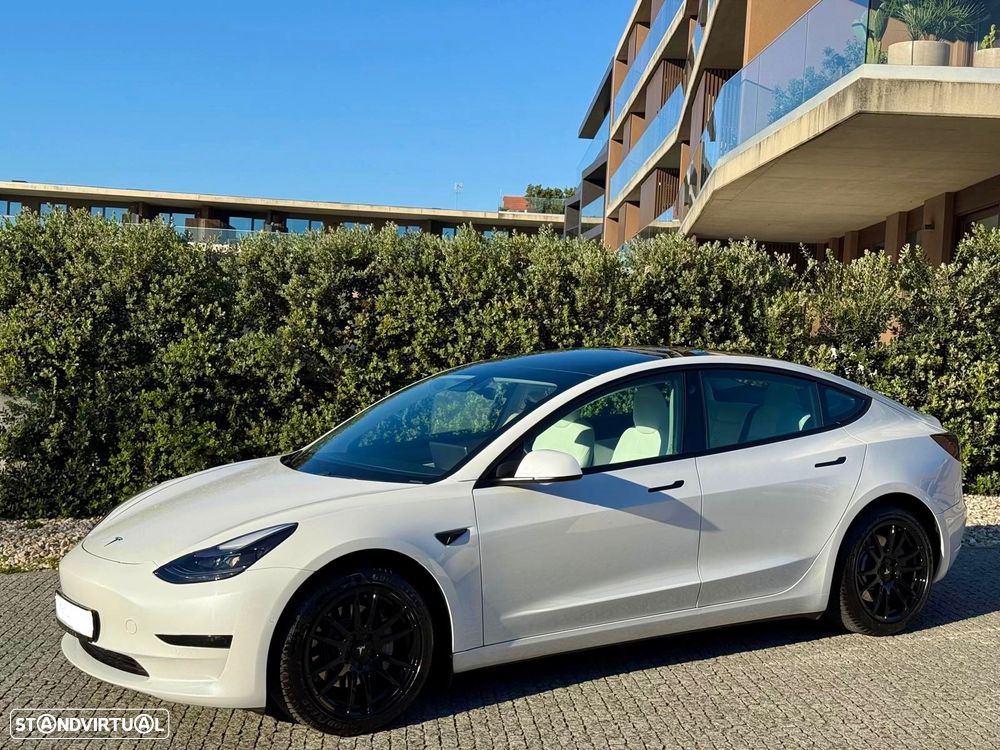 Tesla Model 3 Standard Range Plus RWD - 5