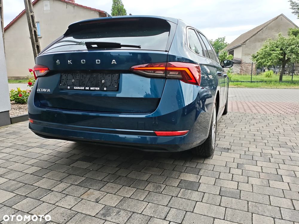Skoda Octavia 2.0 TDI Style - 11