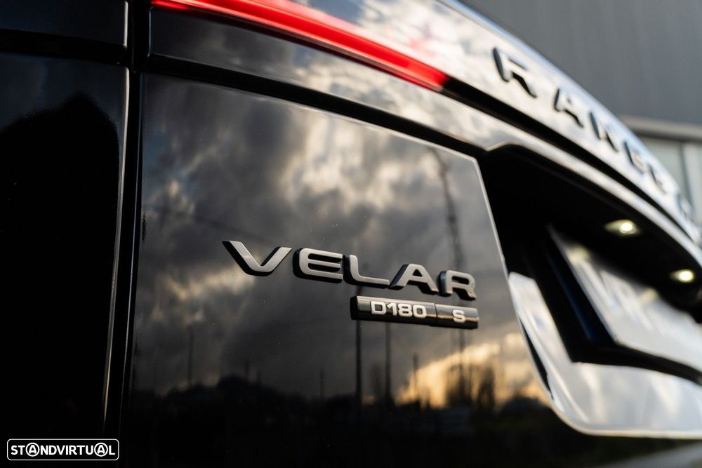 Land Rover Range Rover Velar 2.0 D R-Dynamic - 31