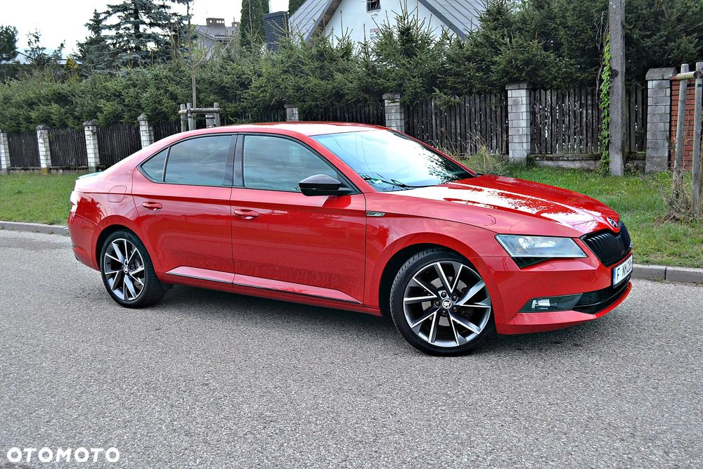 Skoda Superb 2.0 TDI 4x4 DSG Sportline - 24