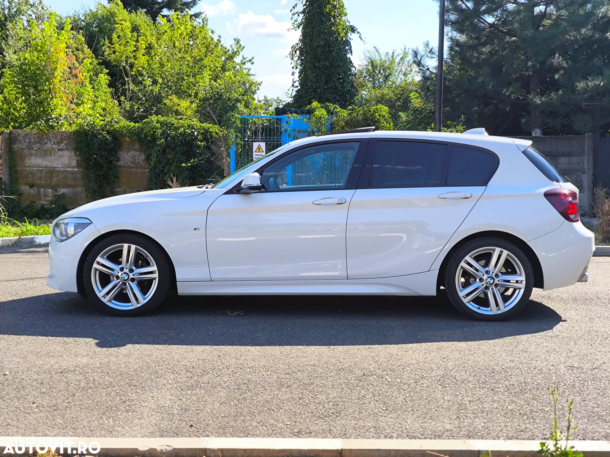 BMW Seria 1 116d - 11
