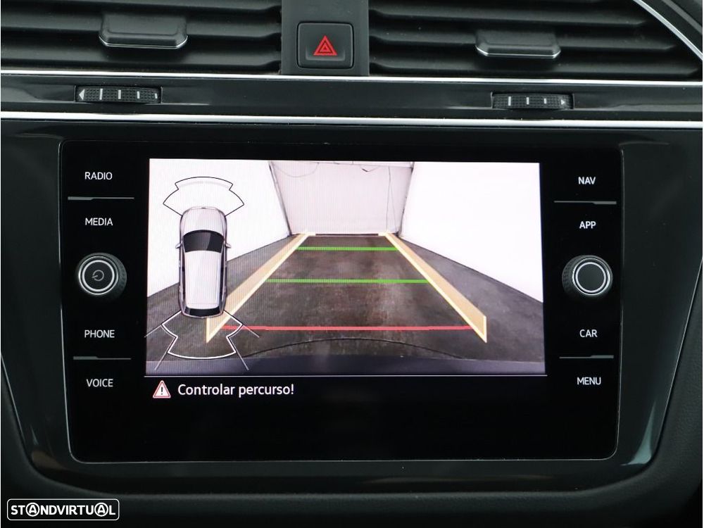 VW Tiguan 1.4 TSI eHybrid Life DSG - 32