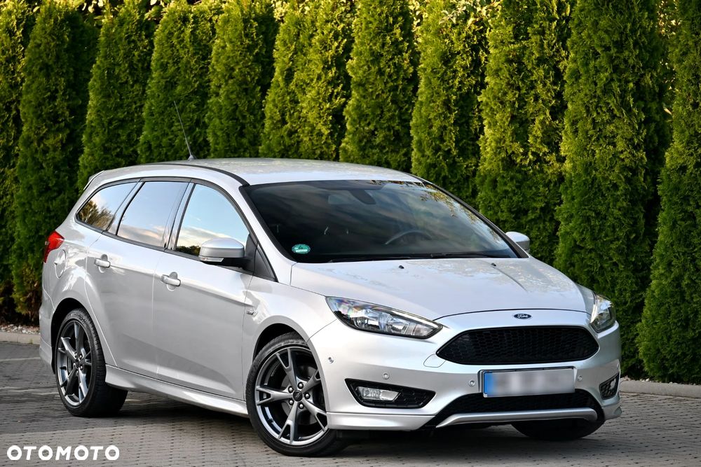 Ford Focus 1.5 EcoBoost ST-Line - 8