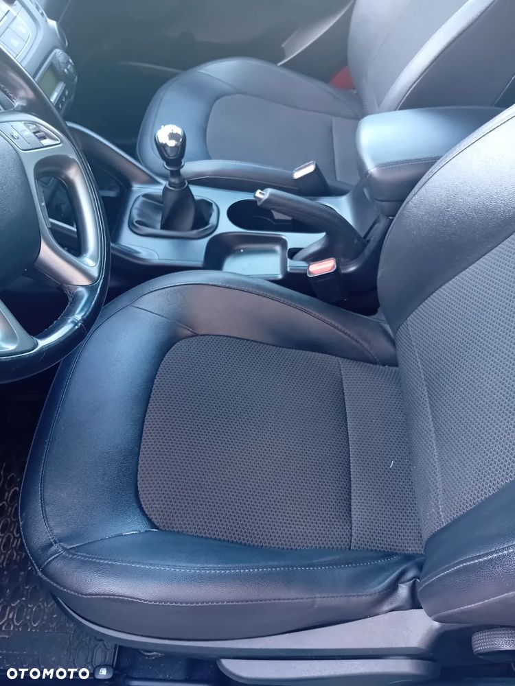 Hyundai ix35 1.6 2WD Trend - 19