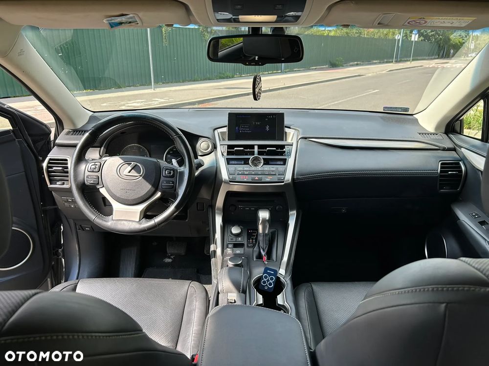 Lexus NX 200t Elegance AWD - 8