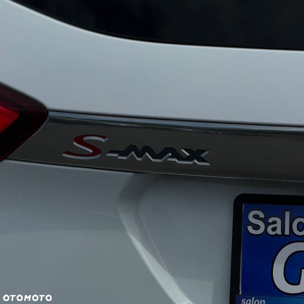 Ford S-Max - 9