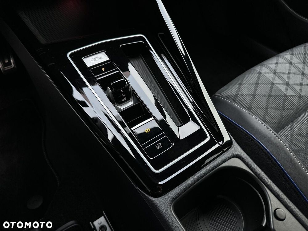 Volkswagen Golf Variant - 15