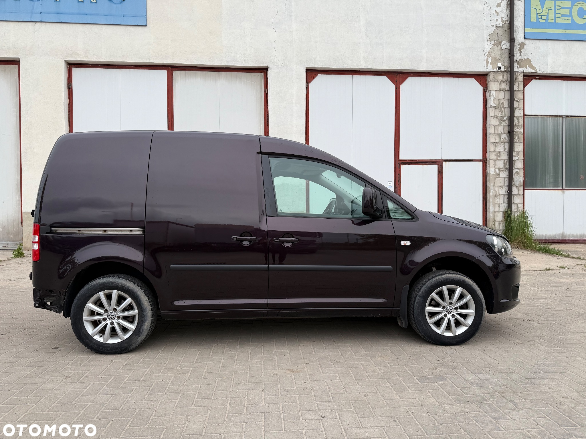 Volkswagen Caddy - 4