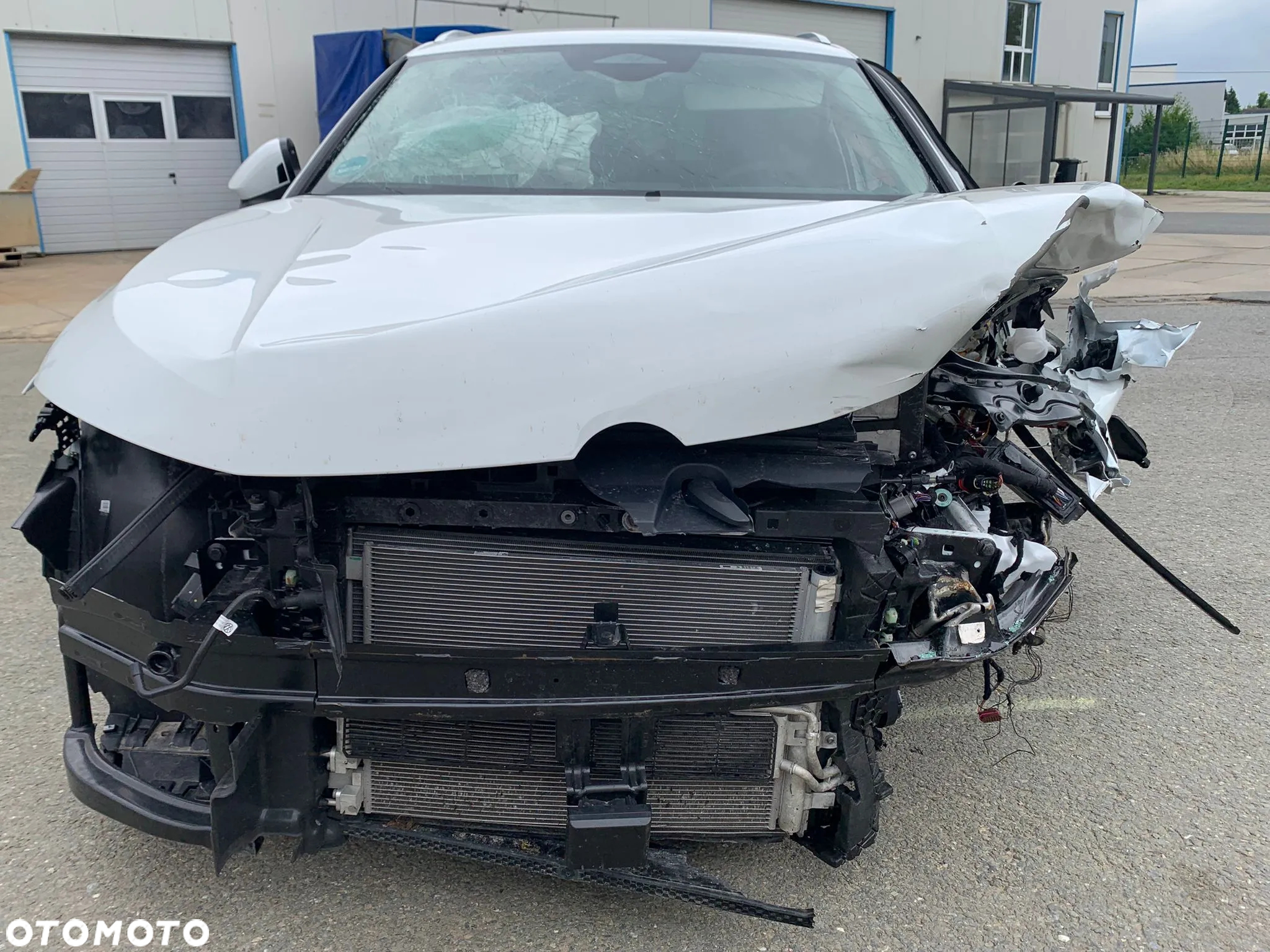 Volkswagen Passat Variant 1.5 e-Hybrid OPF DSG Business - 17