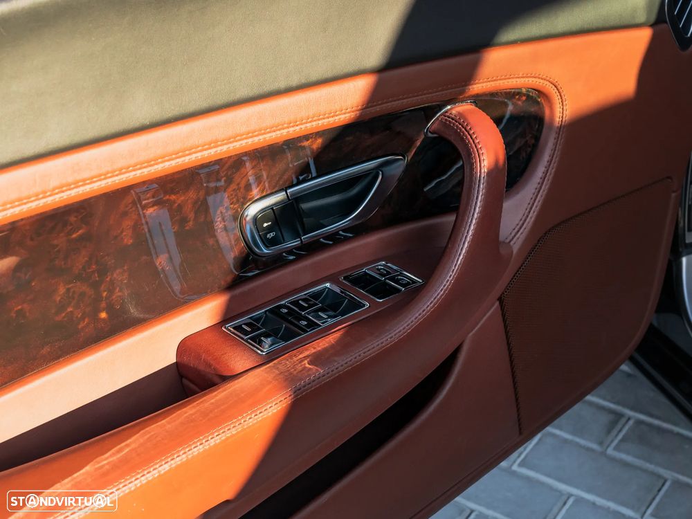Bentley Continental GT 6.0 W12 - 24