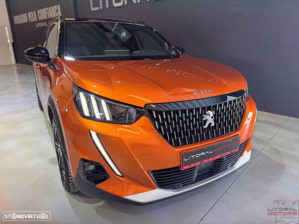 Peugeot 2008 1.2 PureTech GT EAT8 - 4