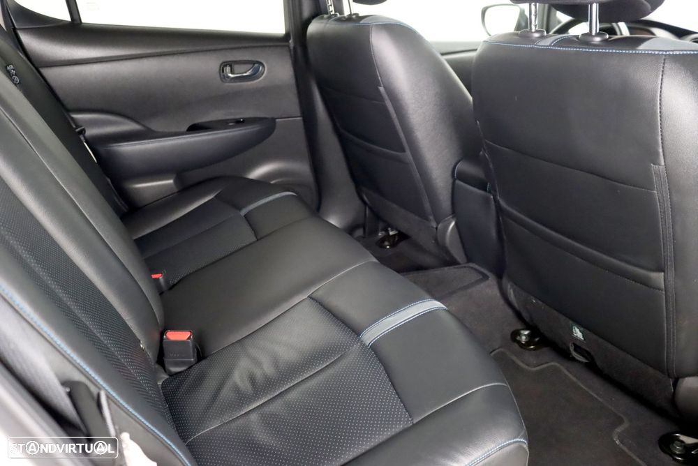 Nissan Leaf 40 kWh Tekna - 33