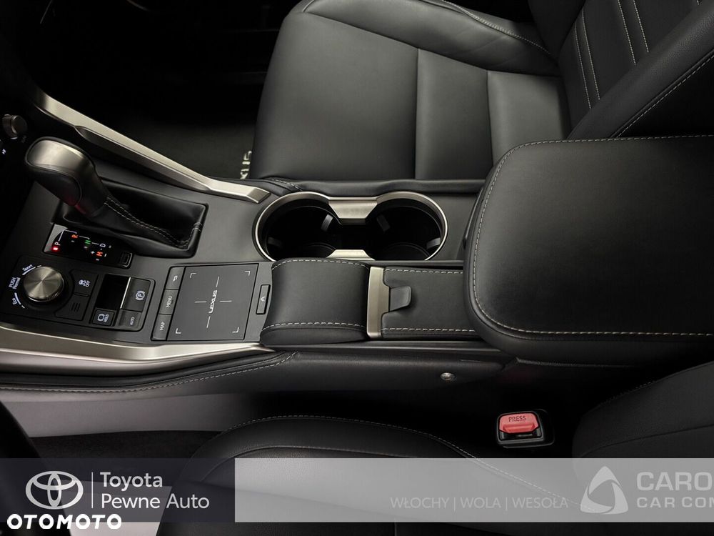 Lexus NX 300 F Impression AWD - 15