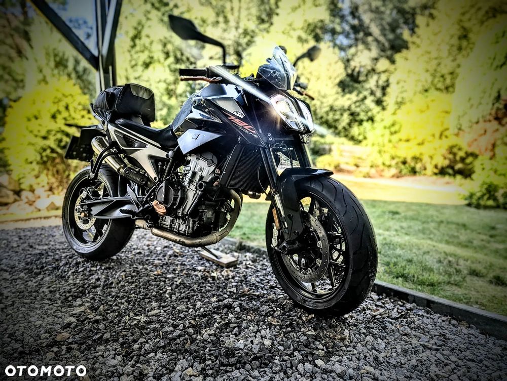 KTM Duke 790 - 4