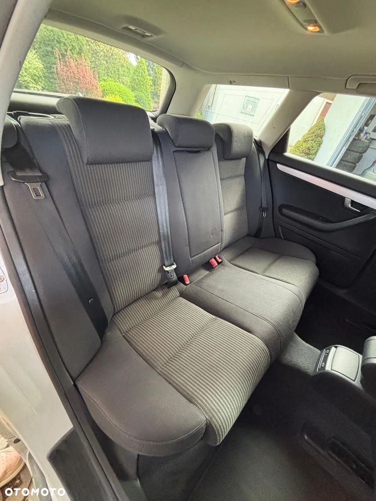 Audi A4 Avant 1.8T Quattro - 22