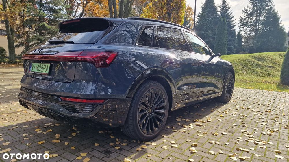 Audi Q8 ver-e--tron-55-114kwh-quattro-s-line - 25