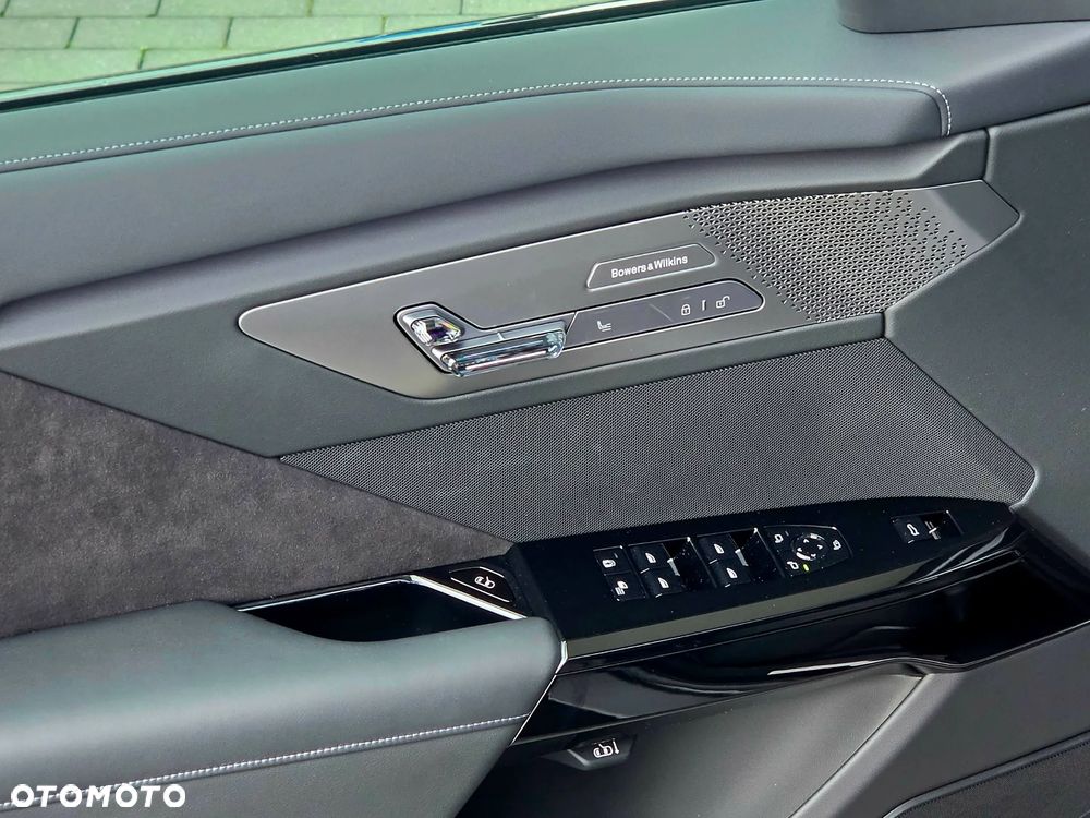 BMW Seria 7 740 xDrive - 23